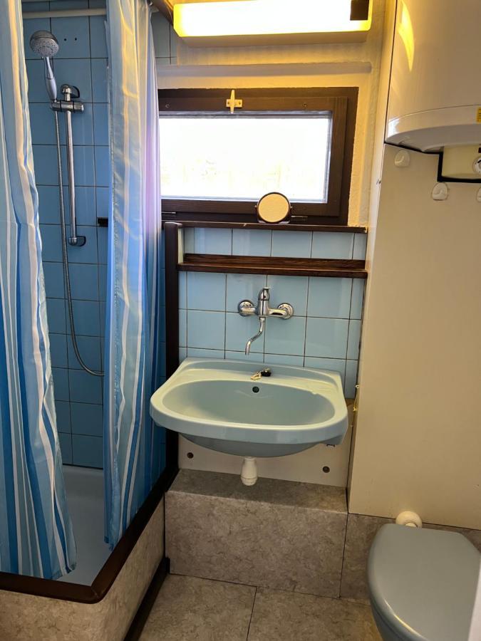 Urige Berghuette Mit Kamin Und Sauna Im Erzgebirge Nahe Schwarzwassertal Pobershau Extérieur photo